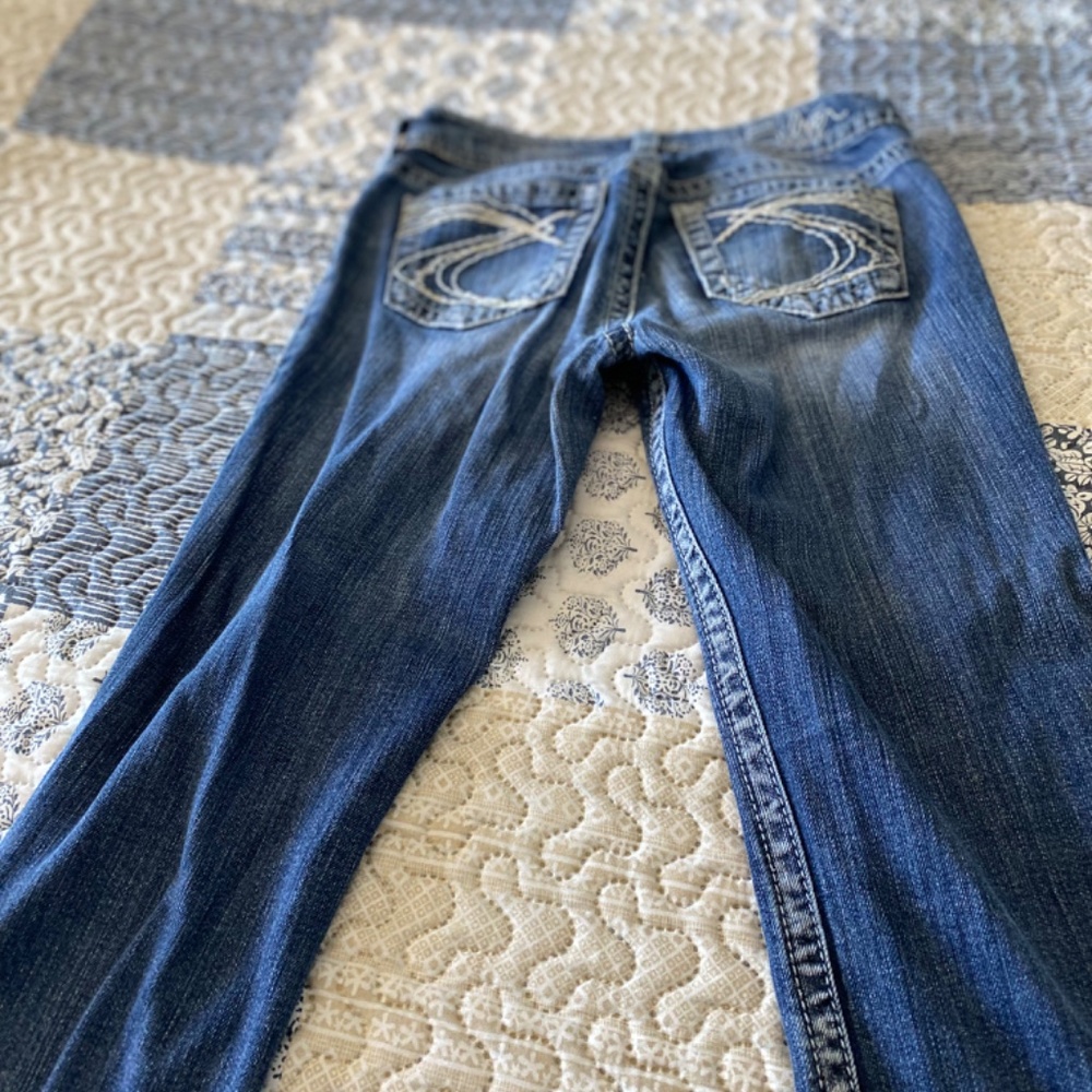 Jeans - Picture 8 of 15